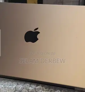 Photo - New Laptop Apple MacBook Pro 2021 M1 16GB Apple M1 Pro SSD 512GB