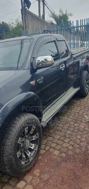 Toyota Hilux 2012 Green