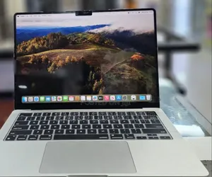 New Laptop Apple MacBook Pro 8GB Apple M3 Pro SSD 512GB