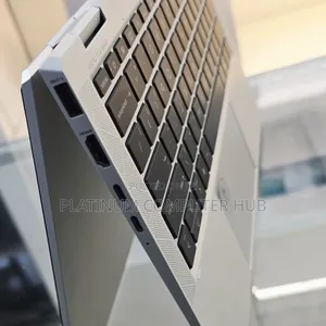 New Laptop HP EliteBook 1040 G8 16GB Intel Core I7 SSD 512GB