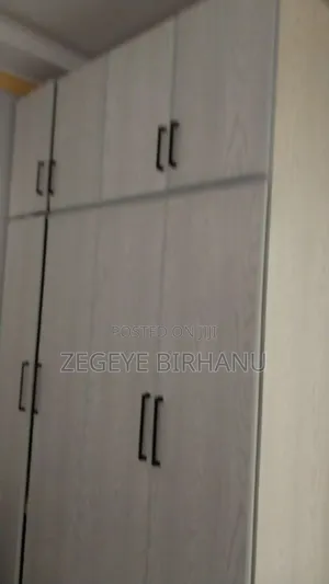 Furnished 3bdrm Apartment in Yeka for sale