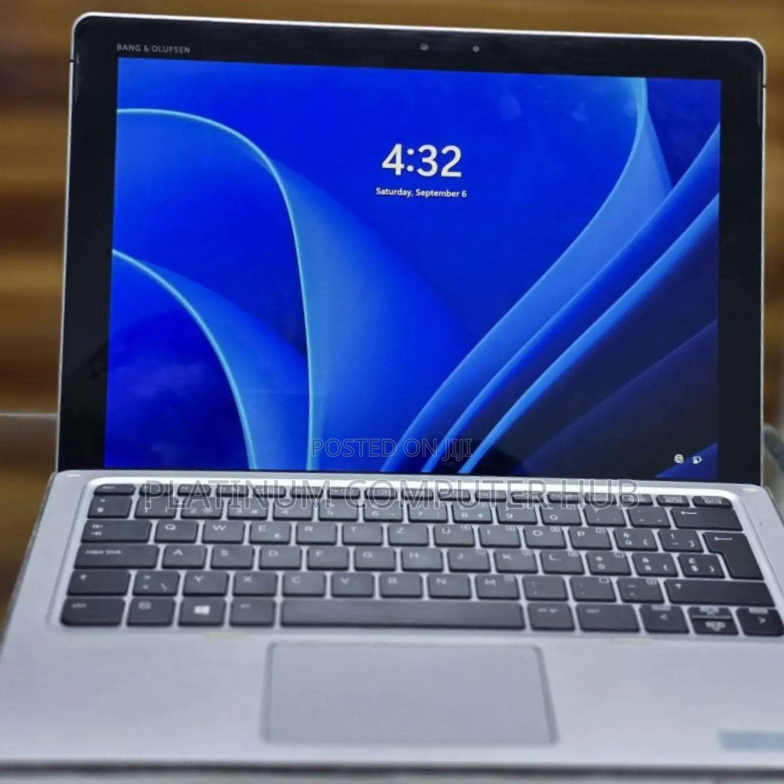 New Laptop HP Elite X2 1012 8GB Intel Core I5 SSD 256GB