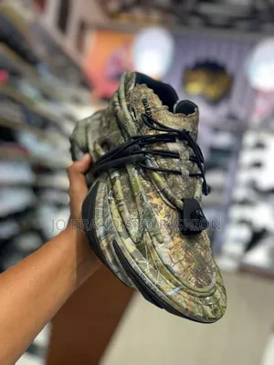 Photo - Balmain Sneakers Premium Quality