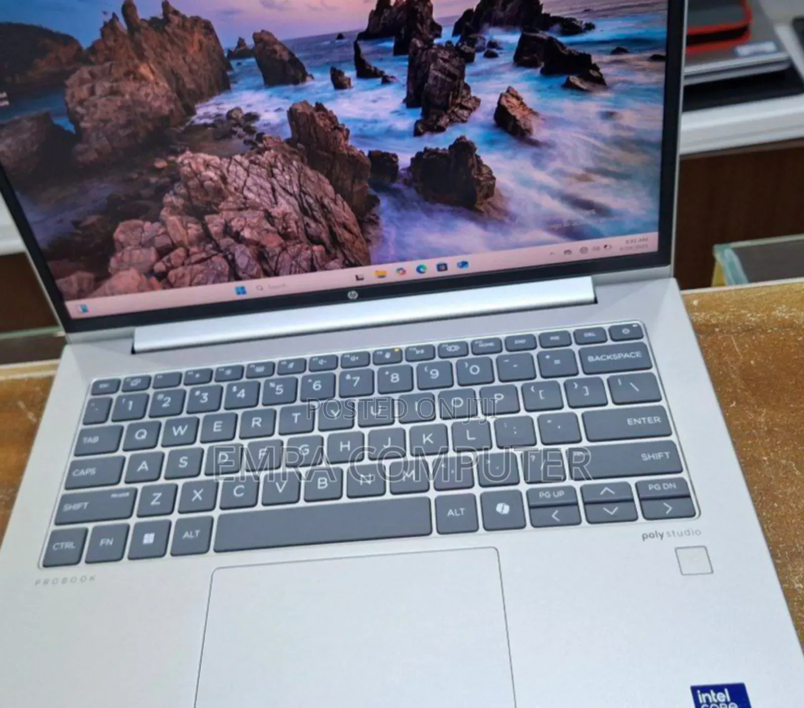 New Laptop HP ProBook 440 16GB Intel Core Ultra 5 SSD 512GB