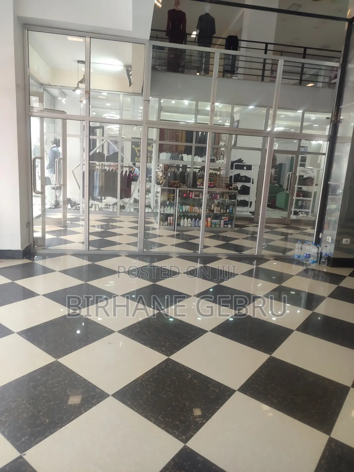 Rent for Eletronics Butik Jallery Abd Other