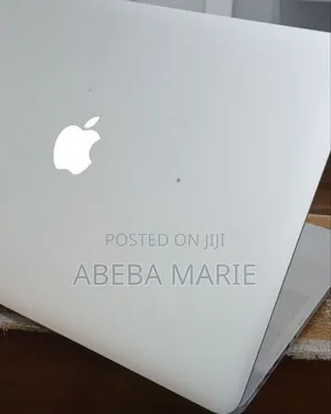 New Laptop Apple MacBook Pro 2015 16GB Intel Core I7 SSD 256GB