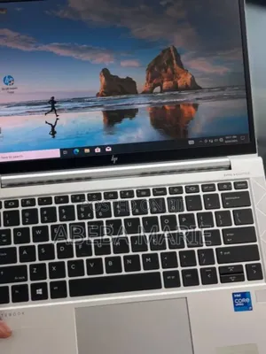 New Laptop HP EliteBook 830 G8 16GB Intel Core I7 SSD 512GB