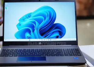New Laptop HP Stream Notebook 16GB Intel Core I5 SSD 512GB
