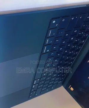 New Laptop Apple MacBook Air 2022 M2 8GB Apple M2 SSD 256GB