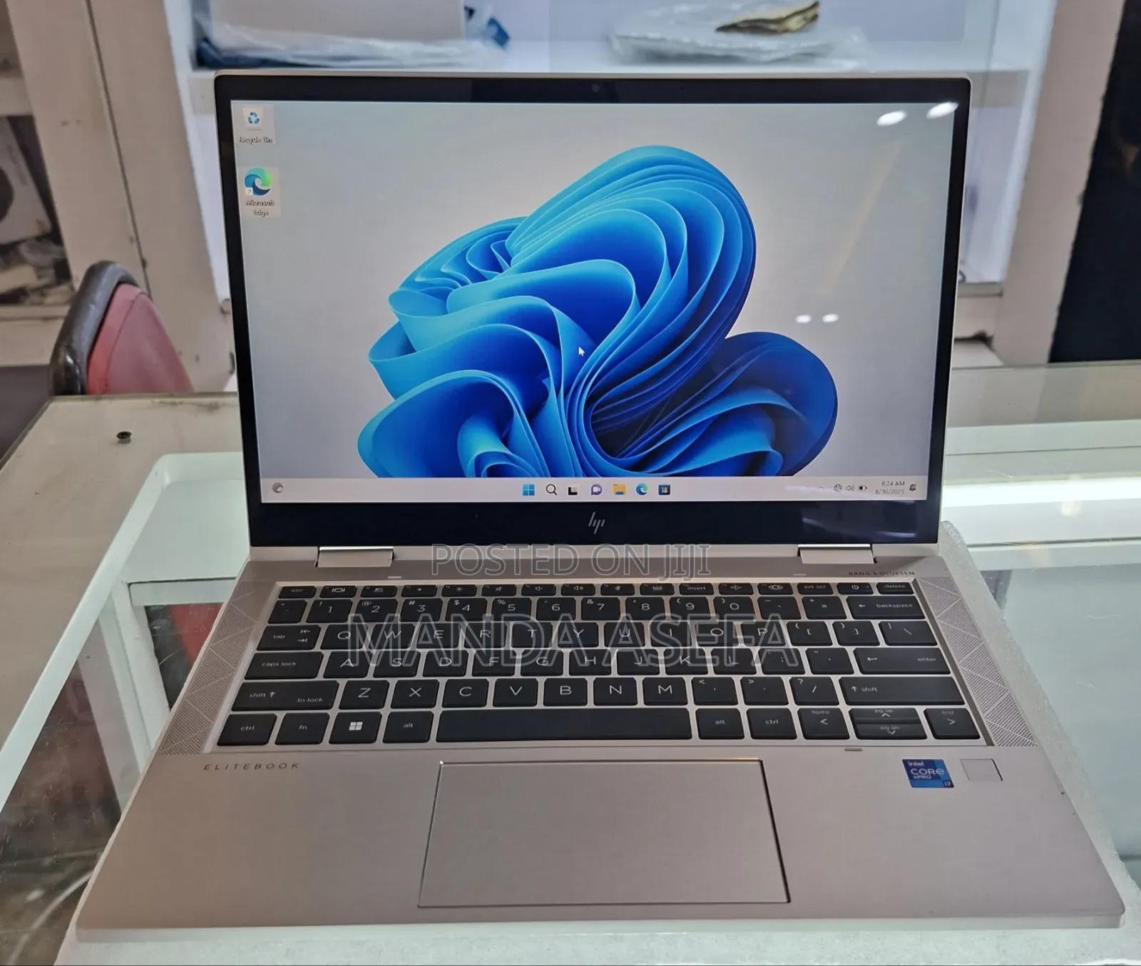 New Laptop HP EliteBook 830 G8 16GB Intel Core I7 SSD 512GB