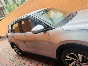 Toyota Raize 2023 Silver