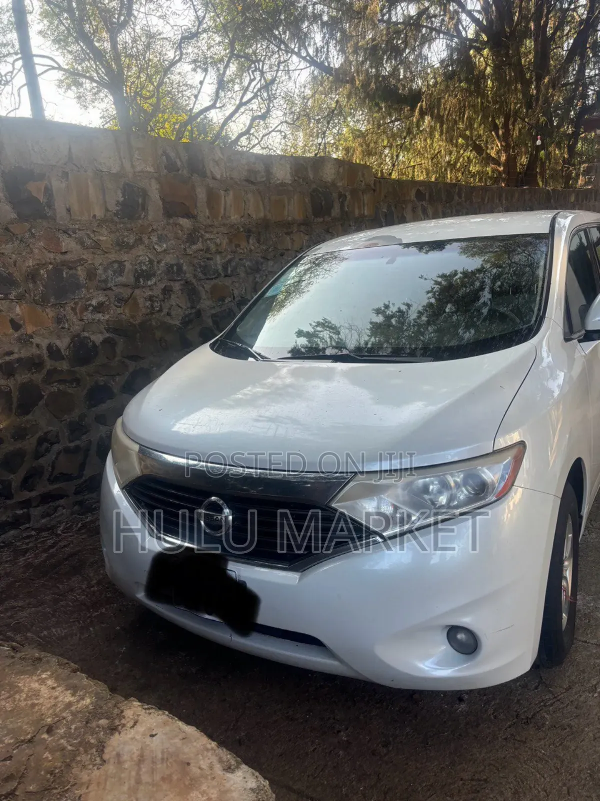Nissan Quest SV 2011 White