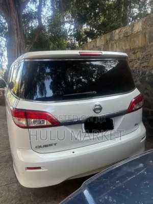 Nissan Quest SV 2011 White
