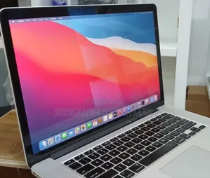 New Laptop Apple MacBook Pro 2015 16GB Intel Core I7 SSD 256GB