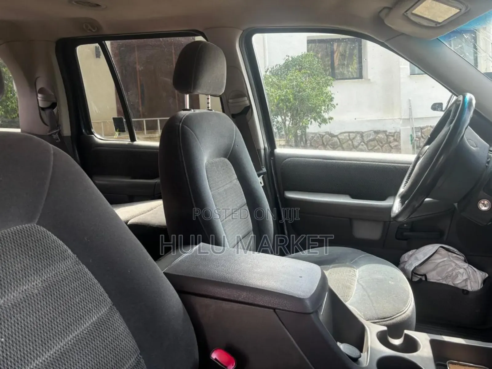 Ford Explorer 2004 Blue