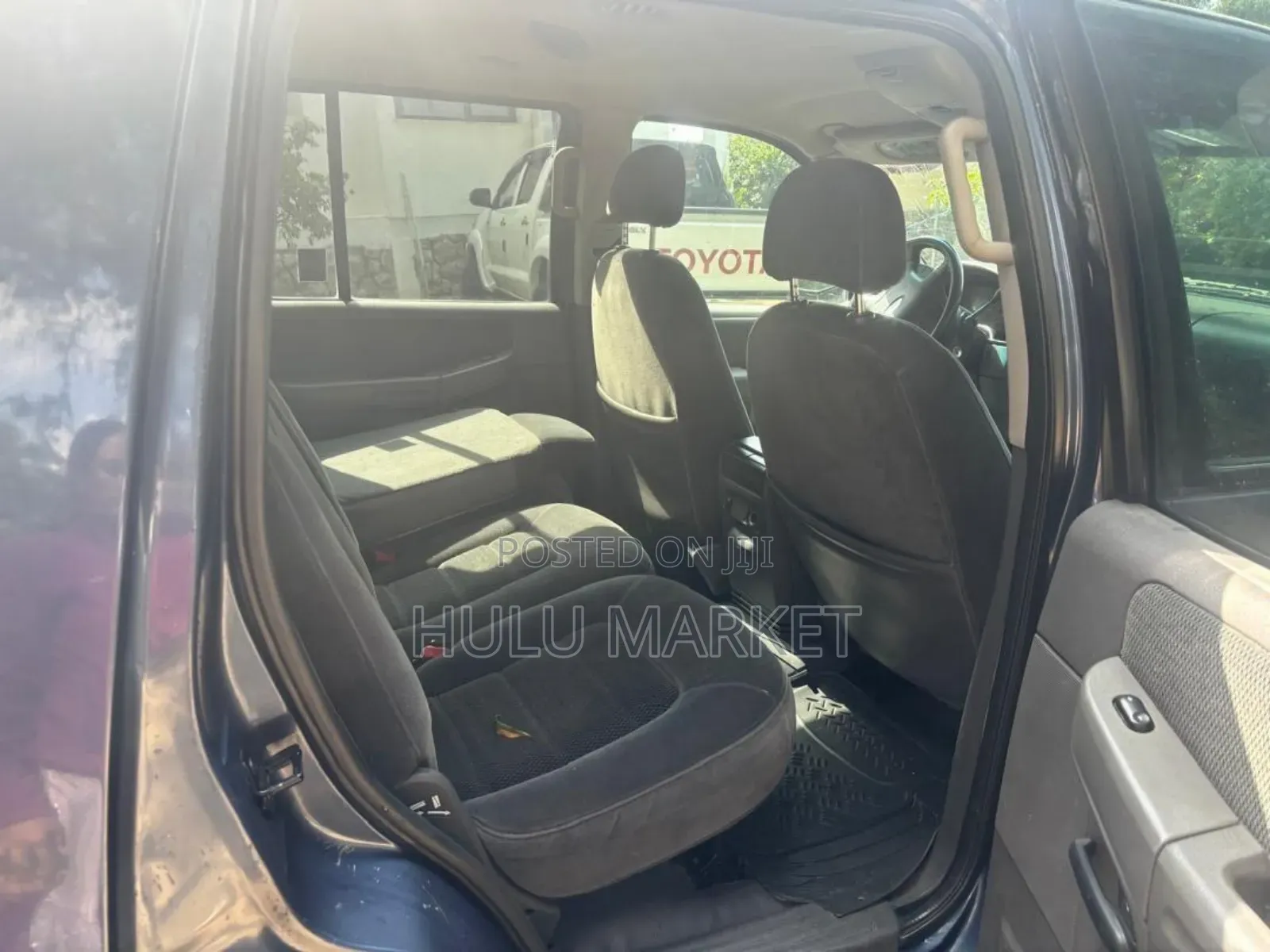 Ford Explorer 2004 Blue