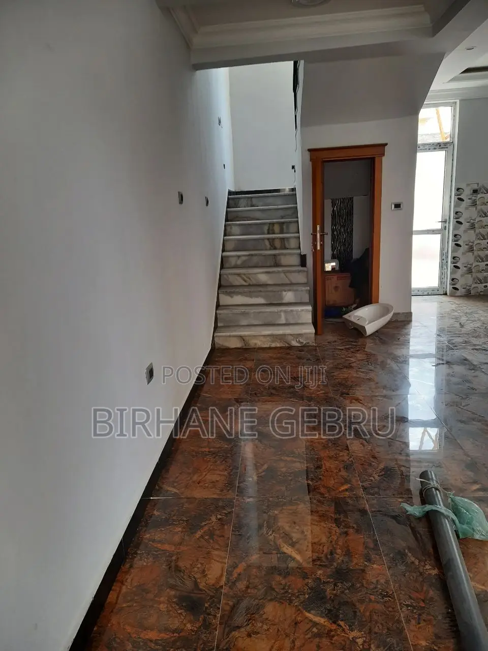 G+1 House Rent for Clink or Office