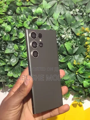 Photo - Samsung Galaxy S23 Ultra 256 GB