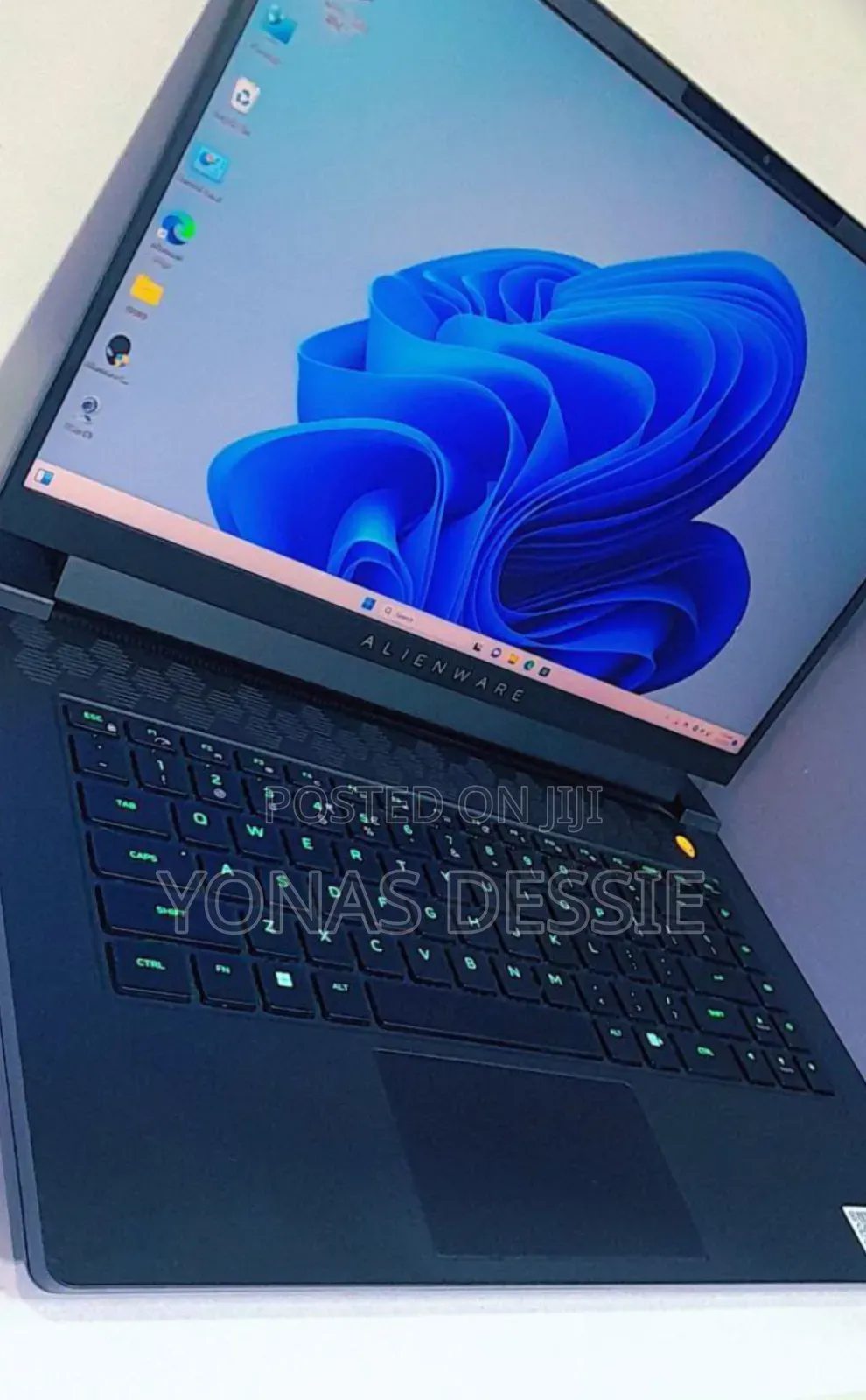 New Laptop Alienware M15 R3 16GB Intel Core I7 SSD 1T