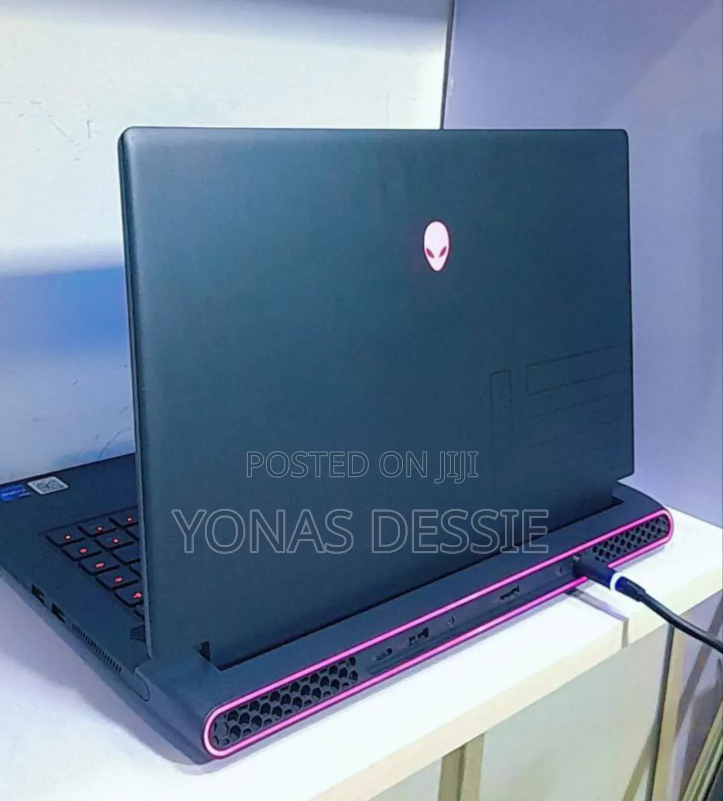 New Laptop Alienware M15 R3 16GB Intel Core I7 SSD 1T