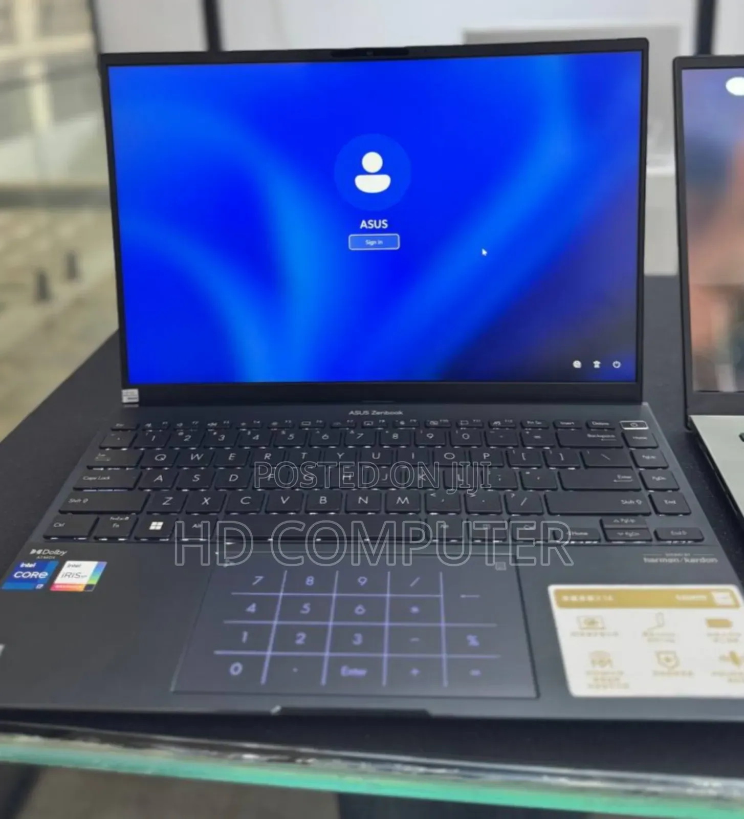 New Laptop Asus ZenBook UX303UA 16GB Intel Core I7 SSD 512GB