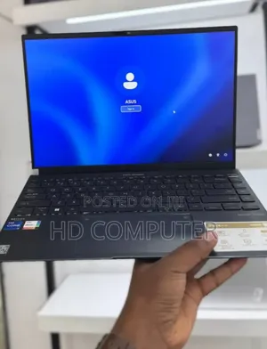 New Laptop Asus ZenBook UX303UA 16GB Intel Core I7 SSD 512GB