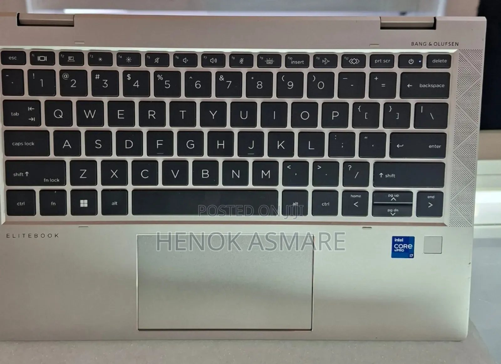 New Laptop HP EliteBook 830 G8 8GB Intel Core I7 SSD 512GB