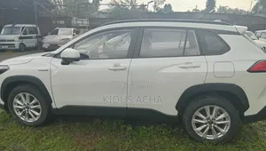 New Toyota Corolla 2024 White