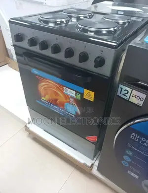 Media 60×60 Oven – Spacious Efficient