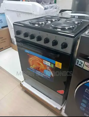 Media 60×60 Oven – Spacious Efficient