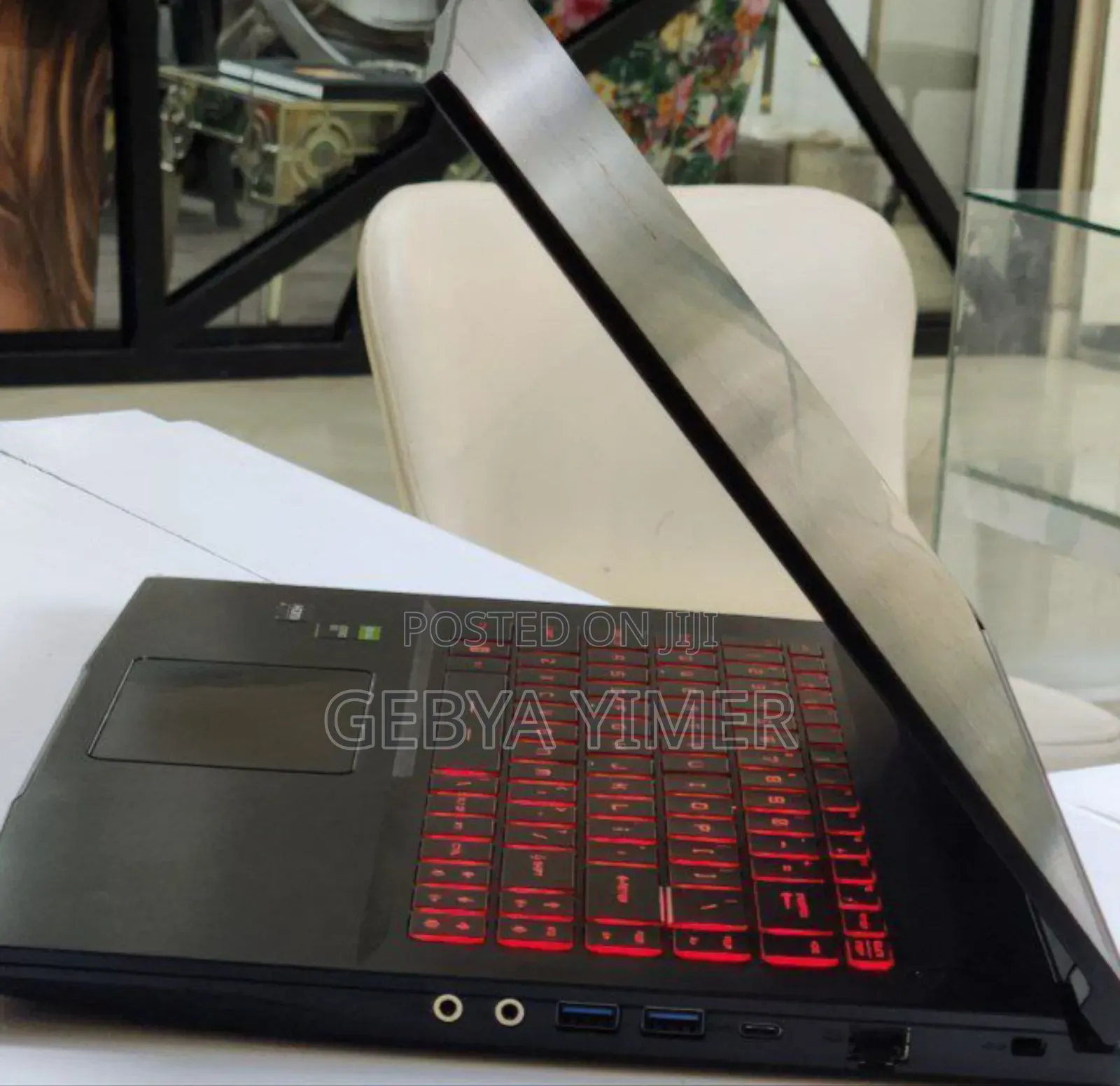 New Laptop MSI GF63 12GB Intel Core I5 SSD 512GB