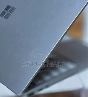 Photo - New Laptop Microsoft Surface 8GB Intel Core I5 SSD 256GB