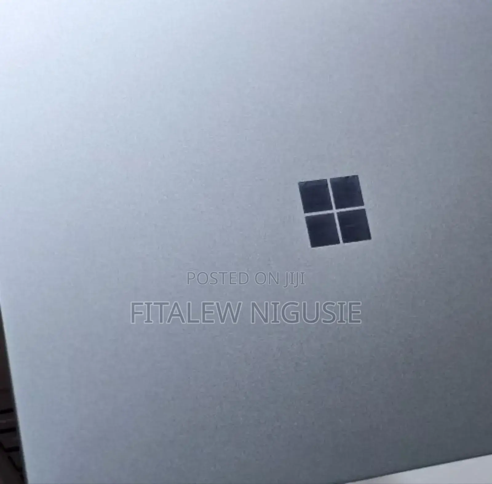 New Laptop Microsoft Surface 8GB Intel Core I5 SSD 256GB