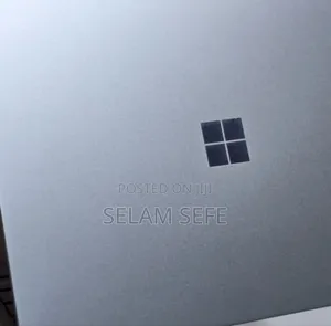 Photo - New Laptop Microsoft Surface 8GB Intel Core I5 SSD 256GB