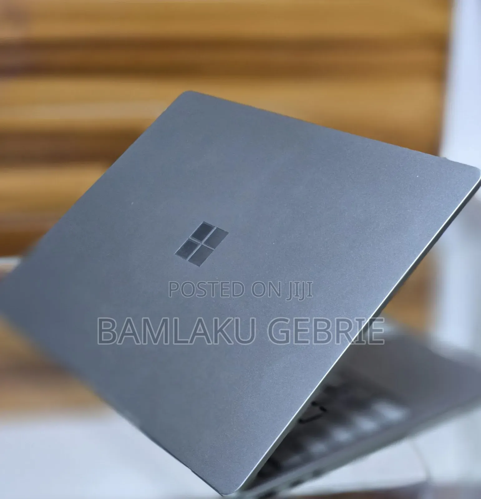 New Laptop Microsoft Surface 16GB Intel Core I5 SSD 256GB