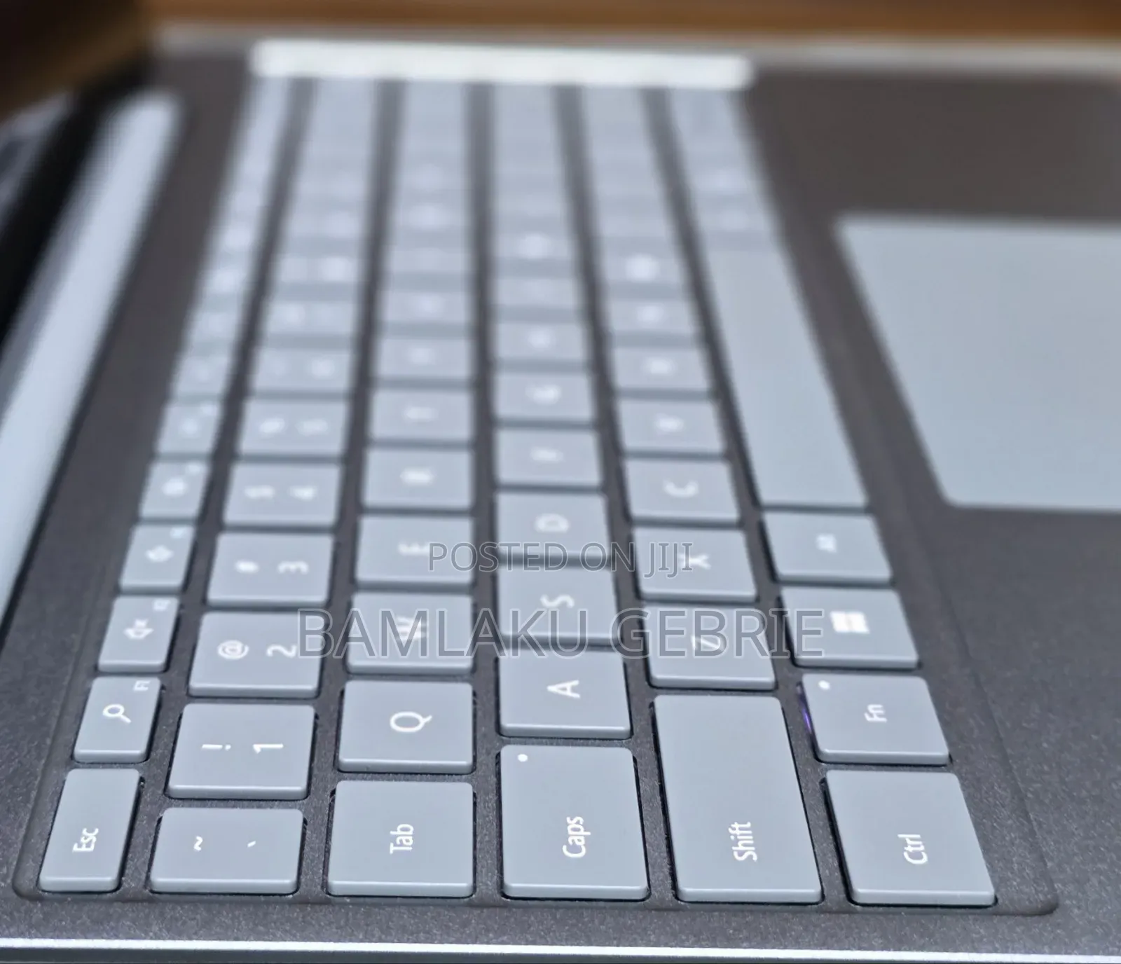 New Laptop Microsoft Surface 16GB Intel Core I5 SSD 256GB