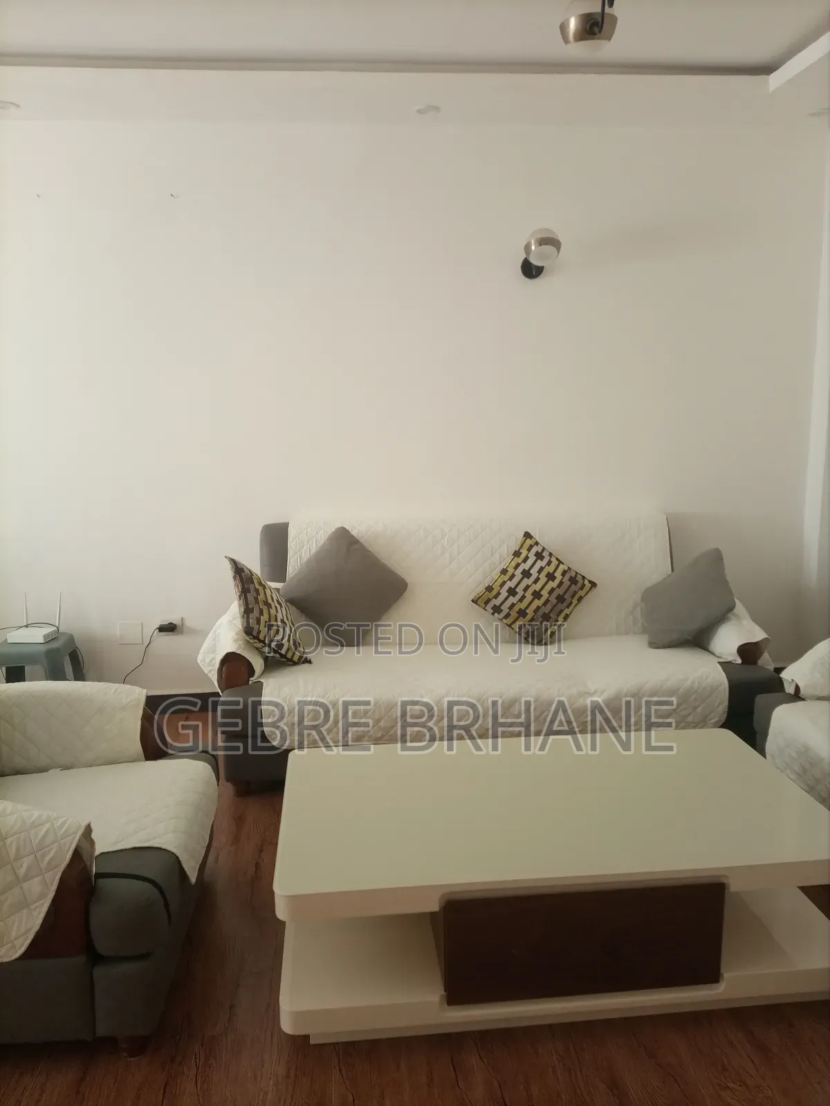 Furnished 2bdrm Apartment in Apartment, Yeka for rent