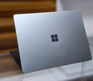 New Laptop Microsoft Surface Laptop 8GB Intel Core I5 SSD 256GB