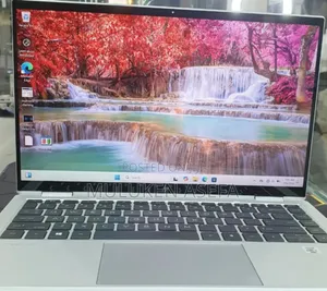 New Laptop HP EliteBook X GB Intel Core I7 SSD 512GB