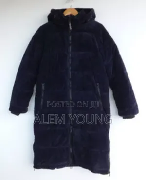 Photo - Puffer Jacket M Womens