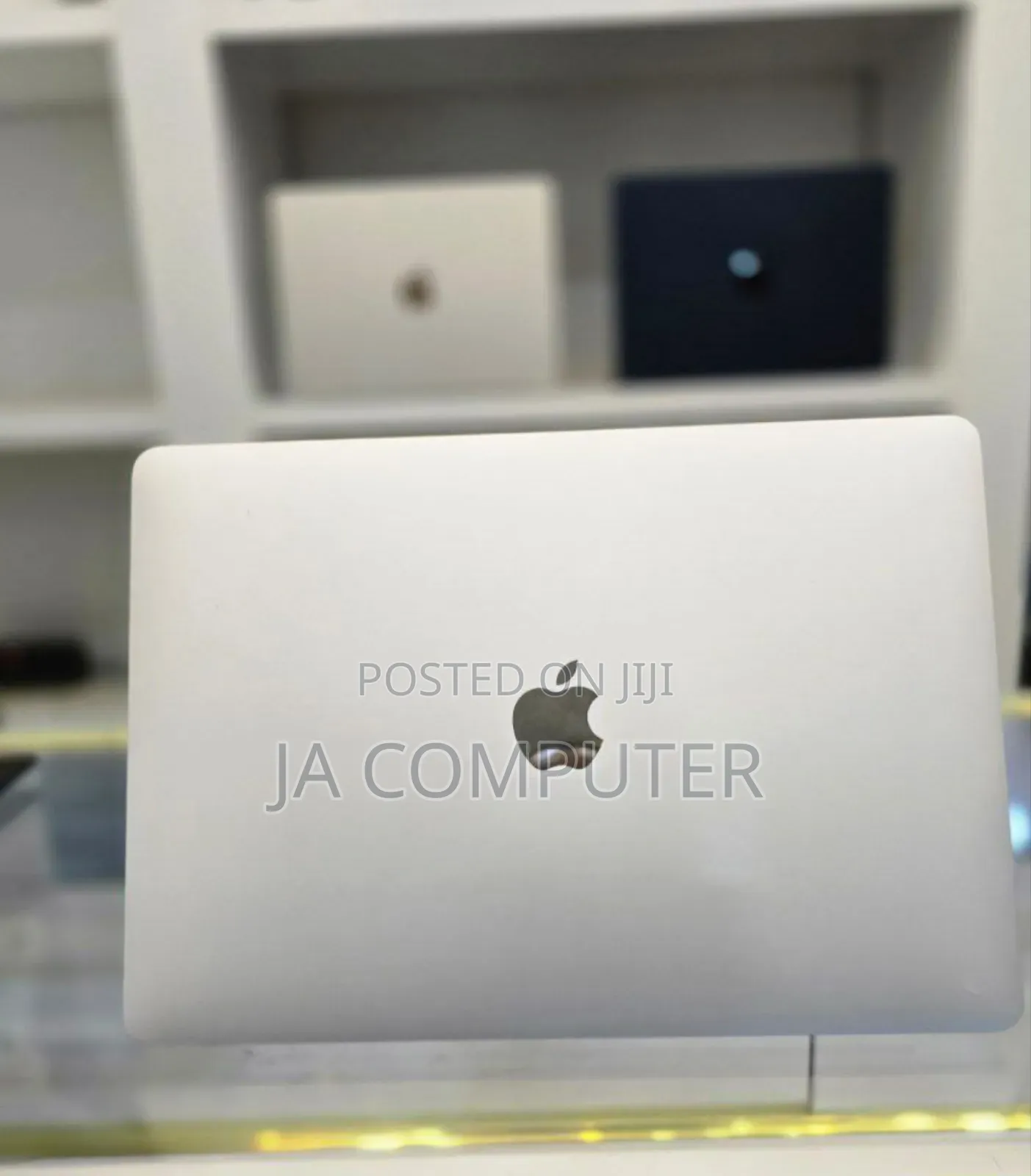 New Laptop Apple MacBook Air 2019 16GB Intel Core I5 SSD 512GB