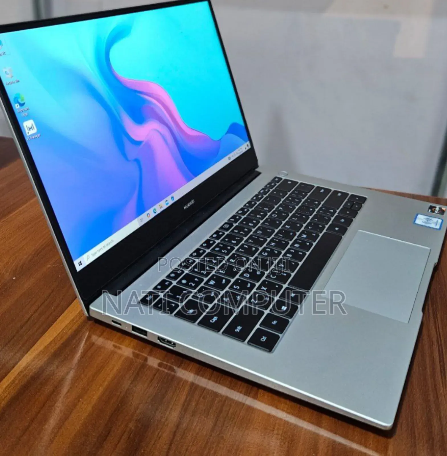 New Laptop Huawei MateBook 13 WRT-W19E 8GB Intel Core I5 SSD 512GB