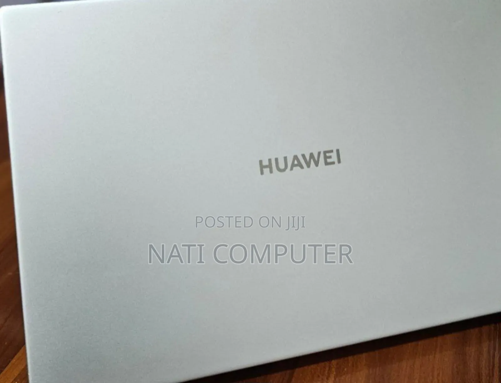 New Laptop Huawei MateBook 13 WRT-W19E 8GB Intel Core I5 SSD 512GB