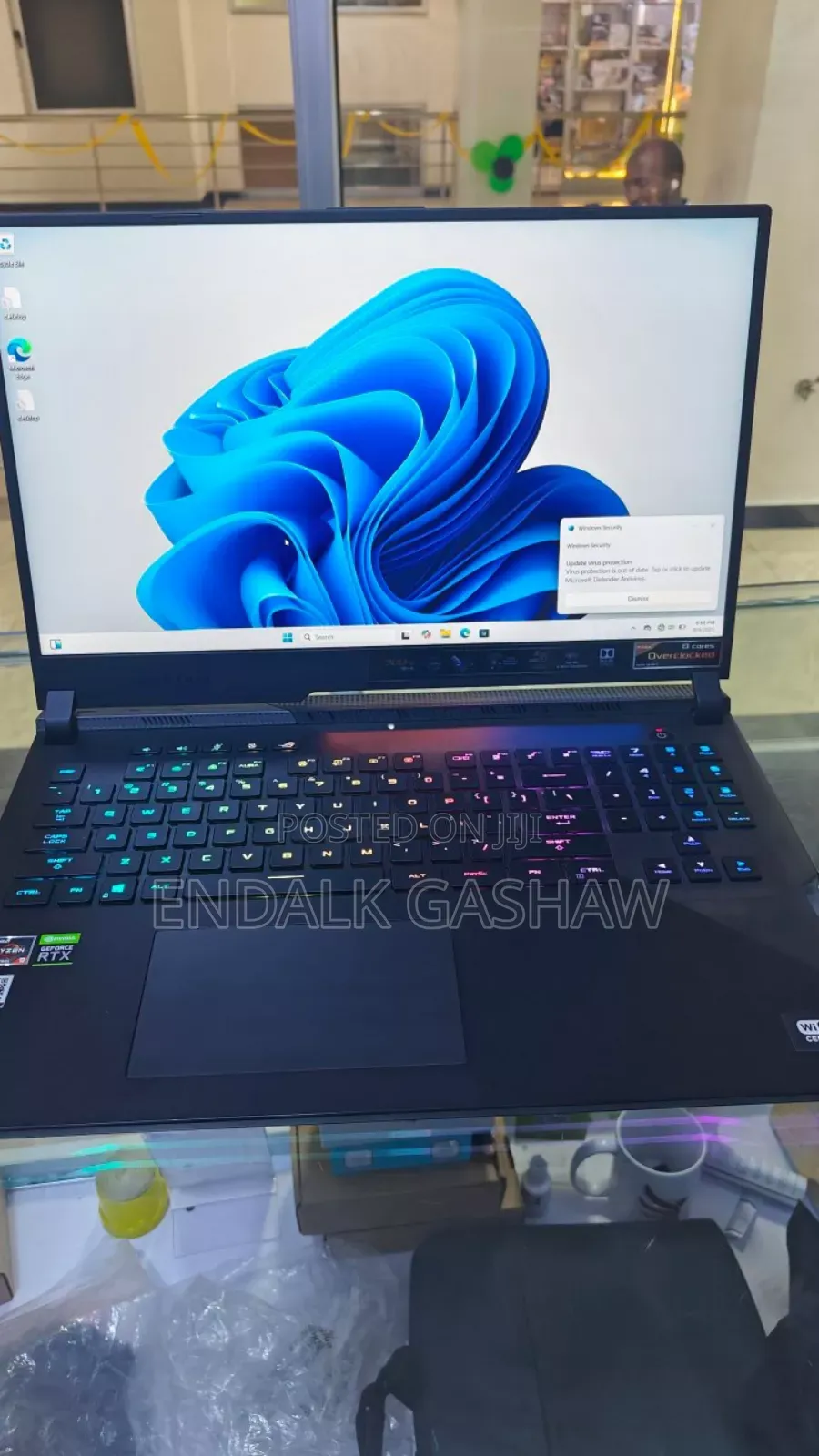 New Laptop Asus ROG Strix G15 32GB AMD Ryzen 9 SSD 1T