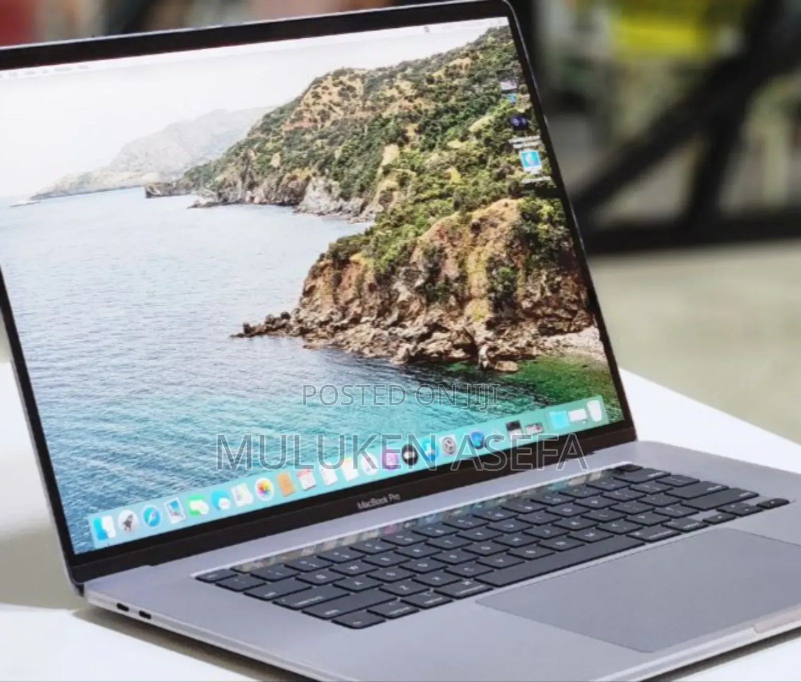 New Laptop Apple MacBook Pro 2019 32GB Intel Core I9 SSD 1T