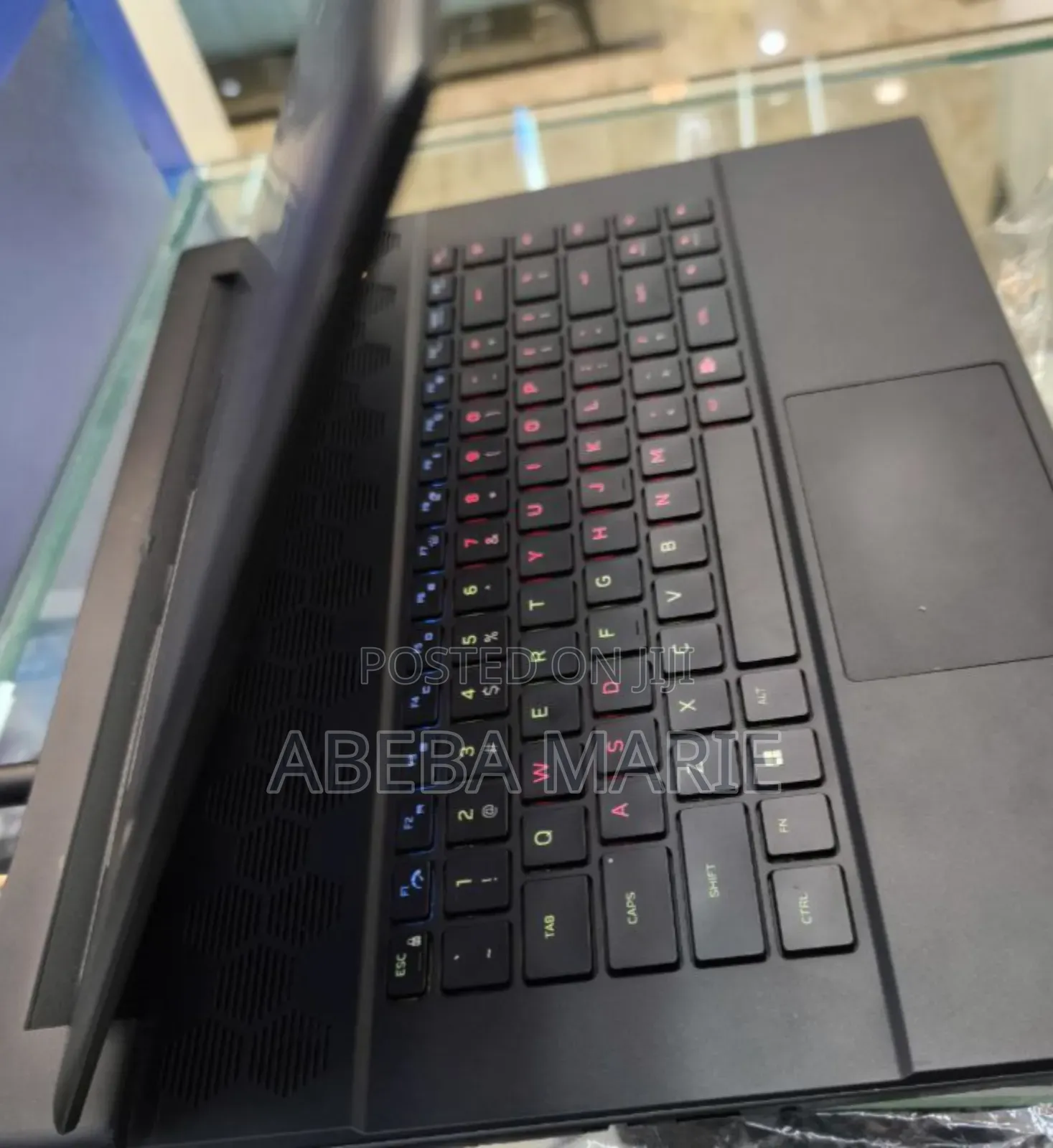 New Laptop Alienware M17x R2 32GB Intel Core I9 SSD 1T