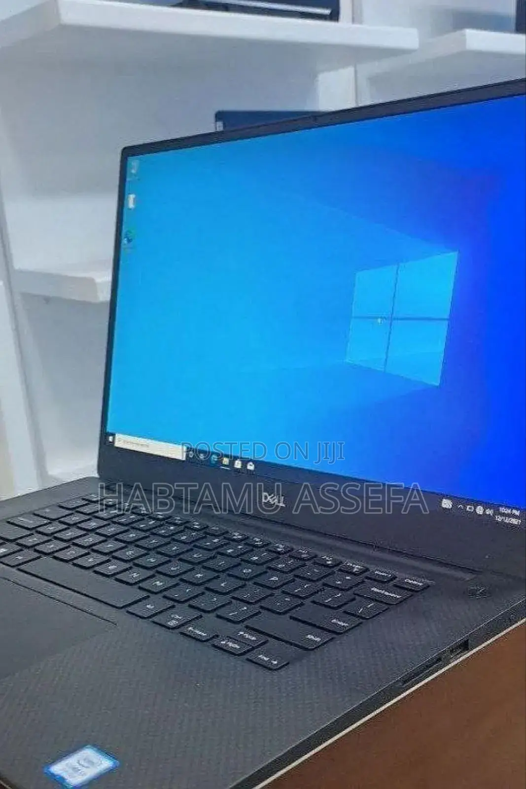 New Laptop Dell Precision 15 3520 16GB Intel Core I7 SSD 512GB