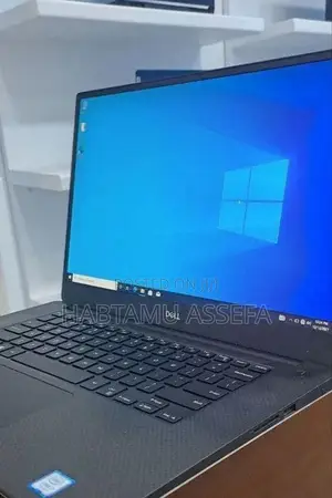 New Laptop Dell Precision 15 3520 16GB Intel Core I7 SSD 512GB