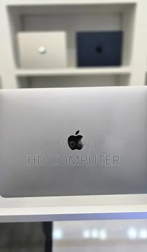 New Laptop Apple MacBook Air 2019 16GB Intel Core I5 SSD 512GB