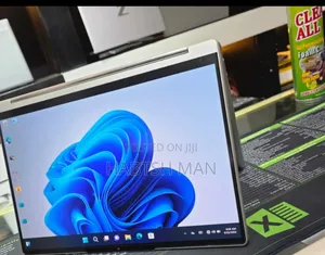 Photo - New Laptop Lenovo Yoga 9i 16GB Intel Core I7 SSD 1T